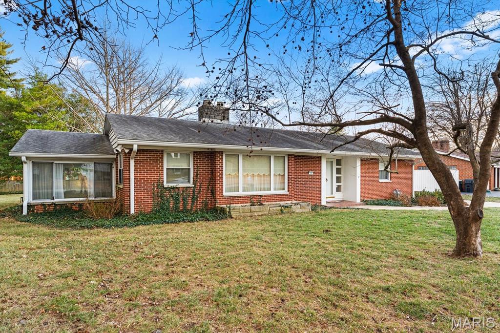 14 Carnation Drive Belleville, IL 62221 - Photo 3 of 42