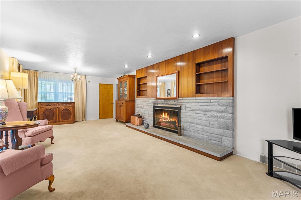 14 Carnation Drive Belleville, IL 62221 - Photo 8 of 42