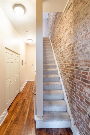 $345,000 | 3130 Nebraska Avenue, St. Louis, MO 63118