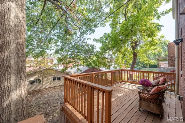 $345,000 | 3130 Nebraska Avenue, St. Louis, MO 63118