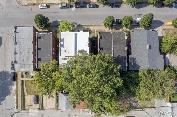 $345,000 | 3130 Nebraska Avenue, St. Louis, MO 63118