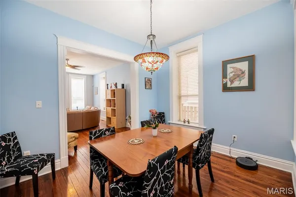 $345,000 | 3130 Nebraska Avenue, St. Louis, MO 63118