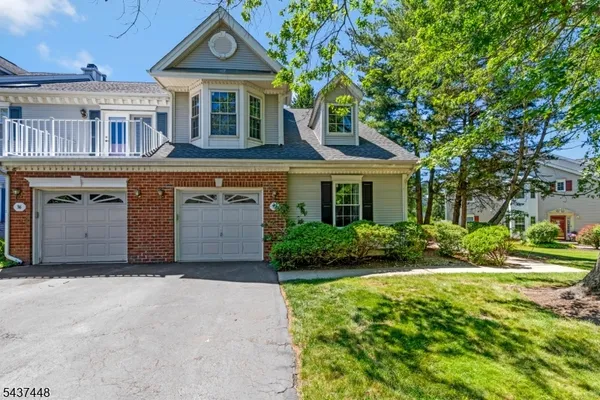 $575,000 | 34 Topaz Drive, Franklin Park, NJ 08823
