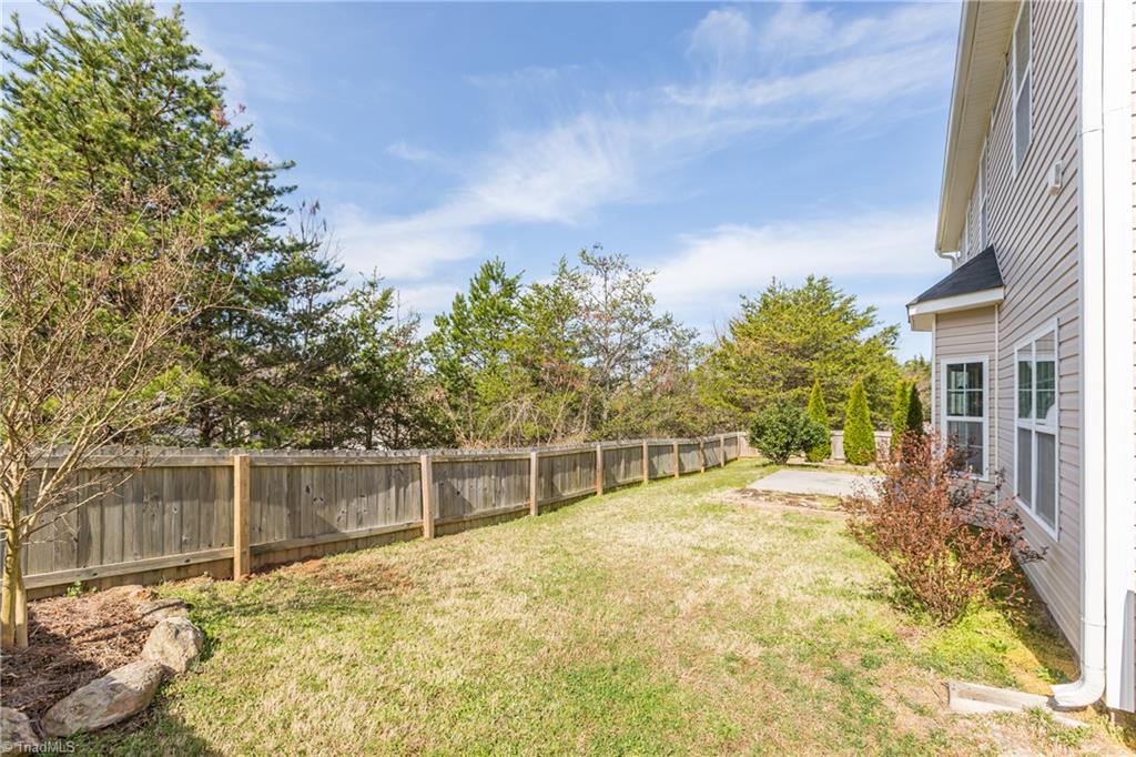 532 Barnsdale Ridge Road Kernersville, NC 27284 - Photo 11 of 48 Gallery Image 11