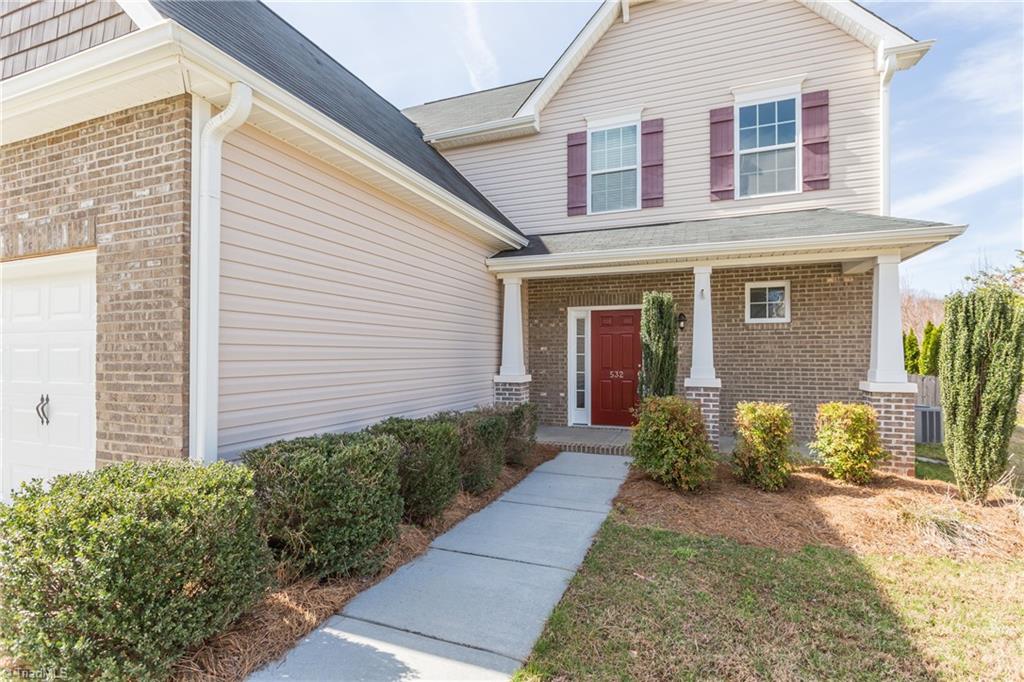 532 Barnsdale Ridge Road Kernersville, NC 27284 - Photo 4 of 48 Gallery Image 4