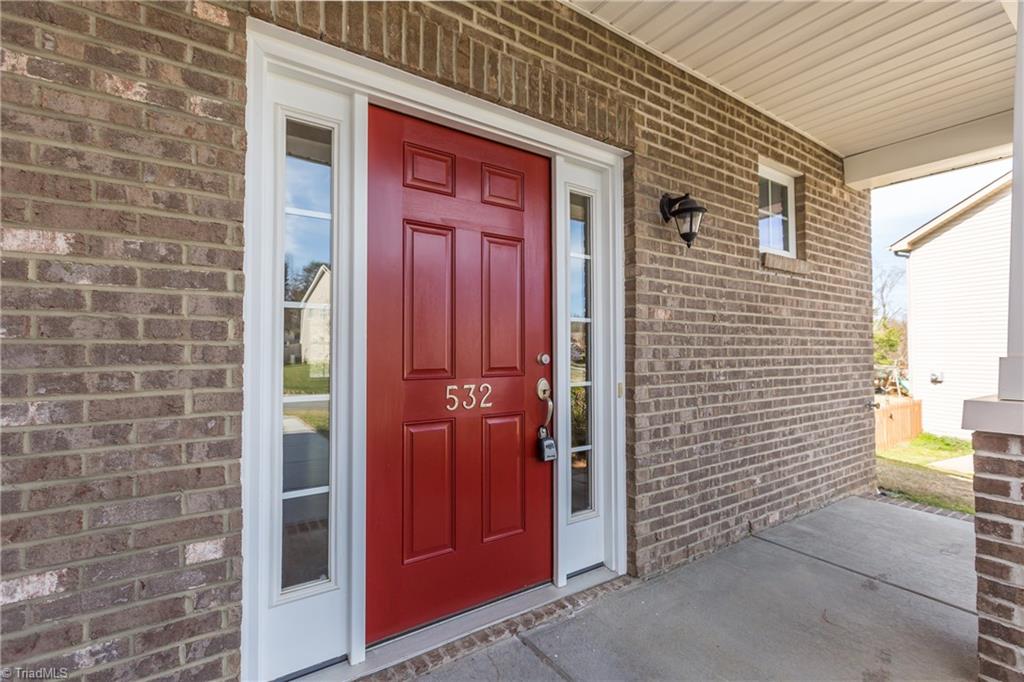 532 Barnsdale Ridge Road Kernersville, NC 27284 - Photo 6 of 48 Gallery Image 6