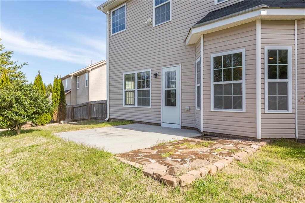 532 Barnsdale Ridge Road Kernersville, NC 27284 - Photo 9 of 48 Gallery Image 9