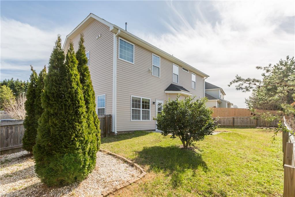 532 Barnsdale Ridge Road Kernersville, NC 27284 - Photo 10 of 48 Gallery Image 10