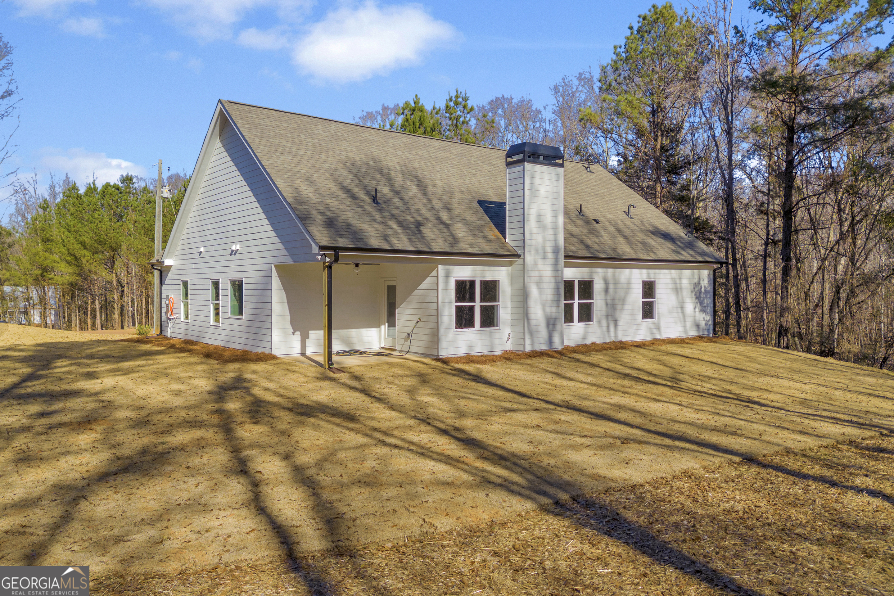 174 Old Milltown Road Hartwell, GA 30643 - Photo 8 of 53 a front view of a house with a yard