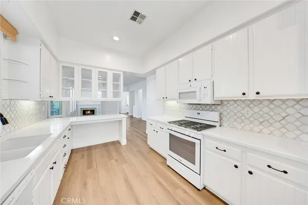 $4,200 | 2 Garden Gate Lane, Irvine, CA 92620