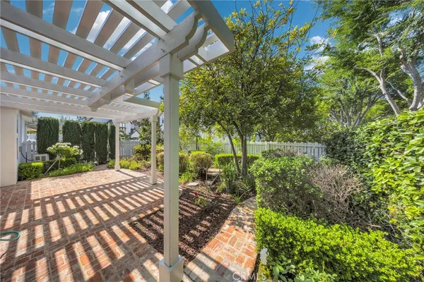 $4,200 | 2 Garden Gate Lane, Irvine, CA 92620