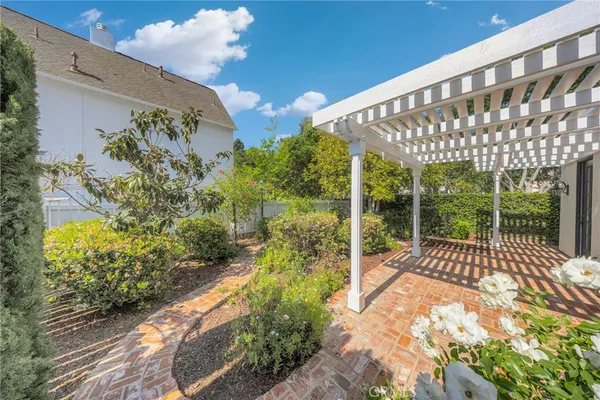 $4,200 | 2 Garden Gate Lane, Irvine, CA 92620