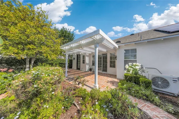 $4,200 | 2 Garden Gate Lane, Irvine, CA 92620