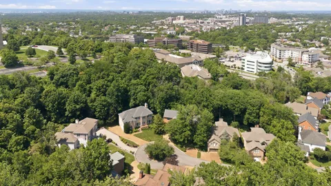 $1,275,000 | 128 Abbeywood Drive, Nashville, TN 37215