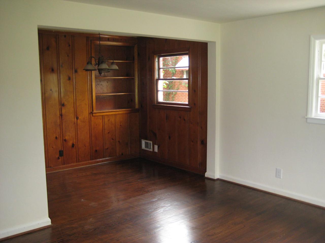 3034 Cove Road Roanoke, VA 24017 - Photo 8 of 11 Dining Area