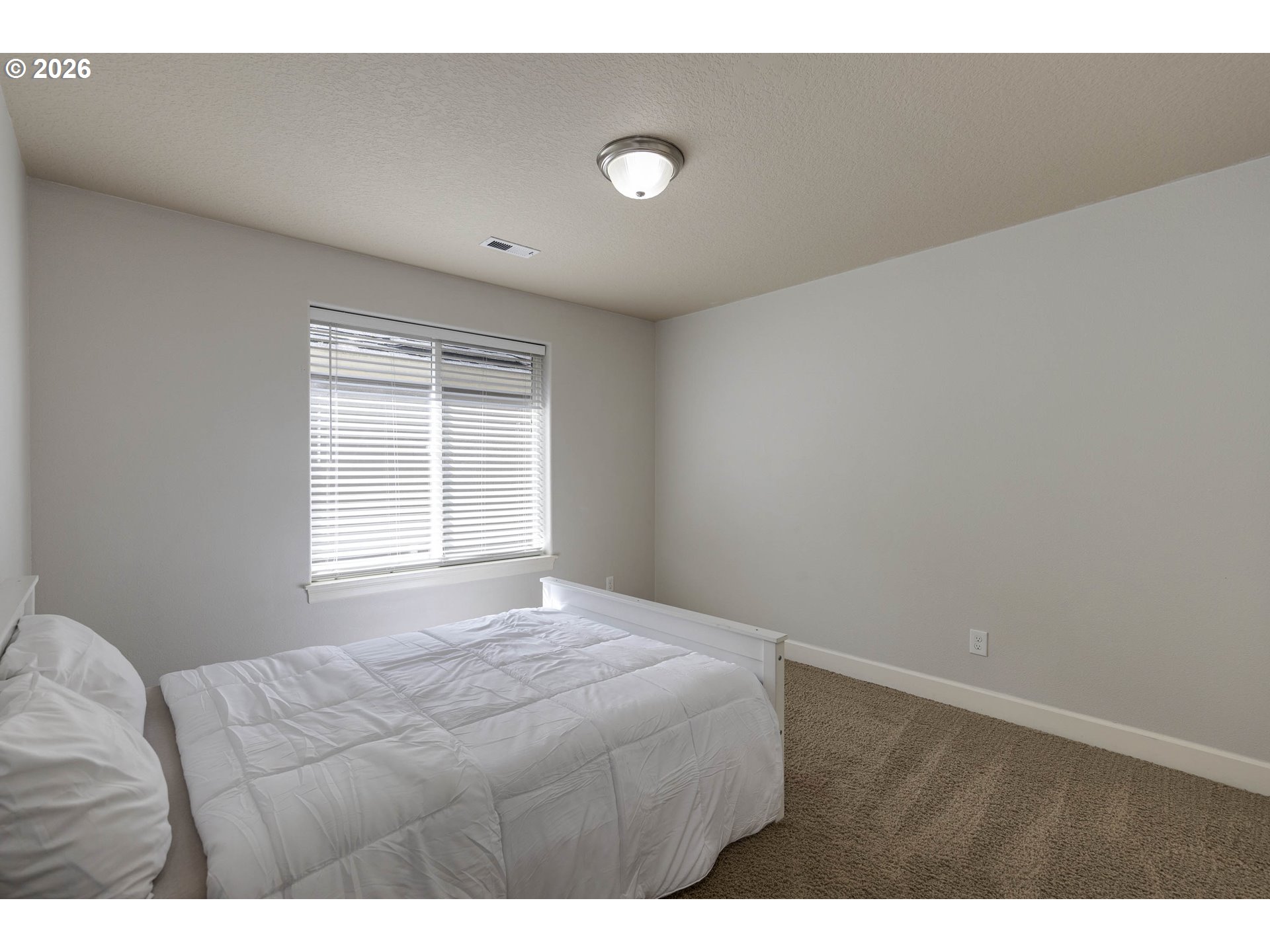 5627 Southwest 186th Place Beaverton, OR 97078 - Photo 12 of 31