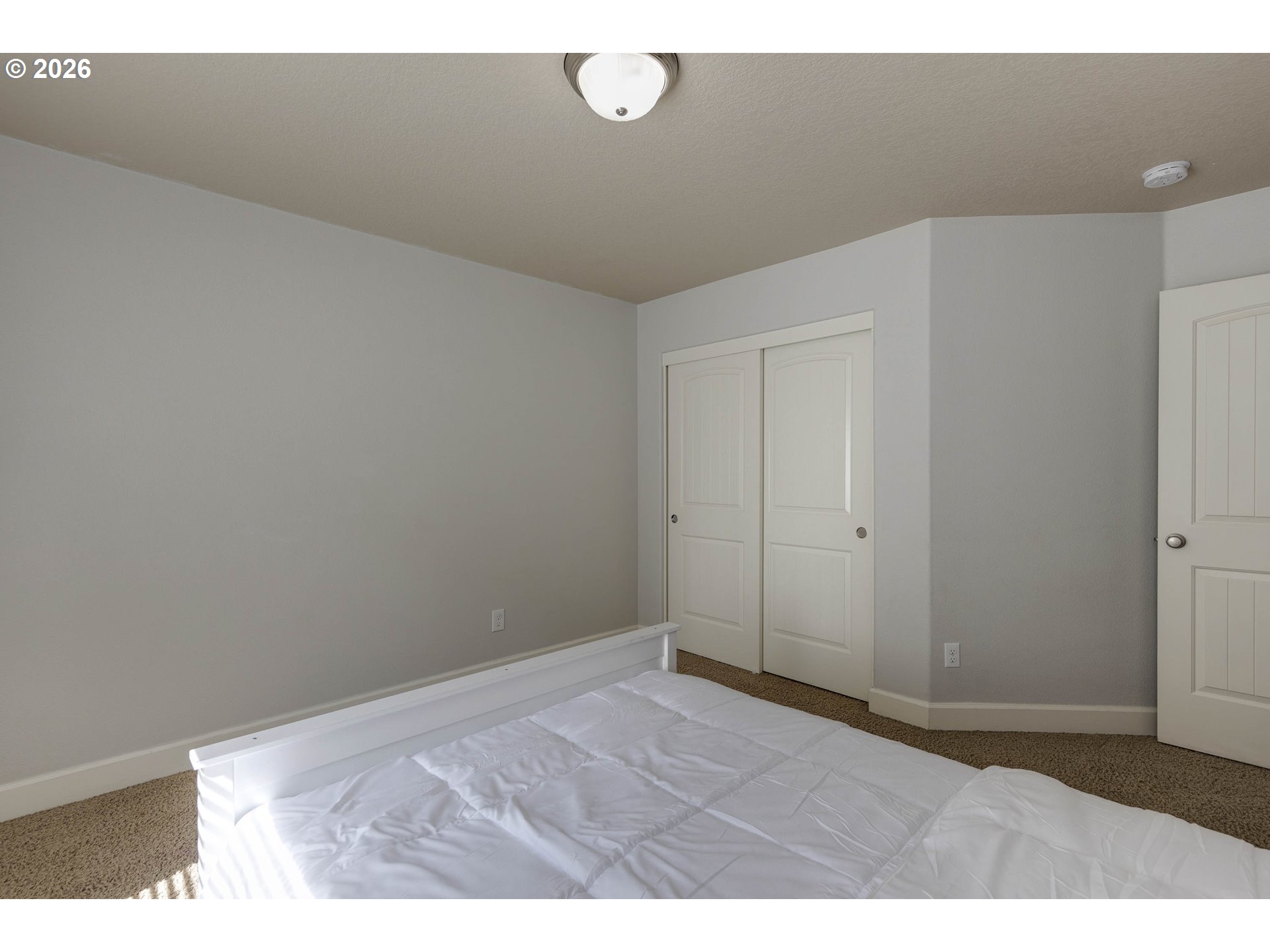 5627 Southwest 186th Place Beaverton, OR 97078 - Photo 13 of 31