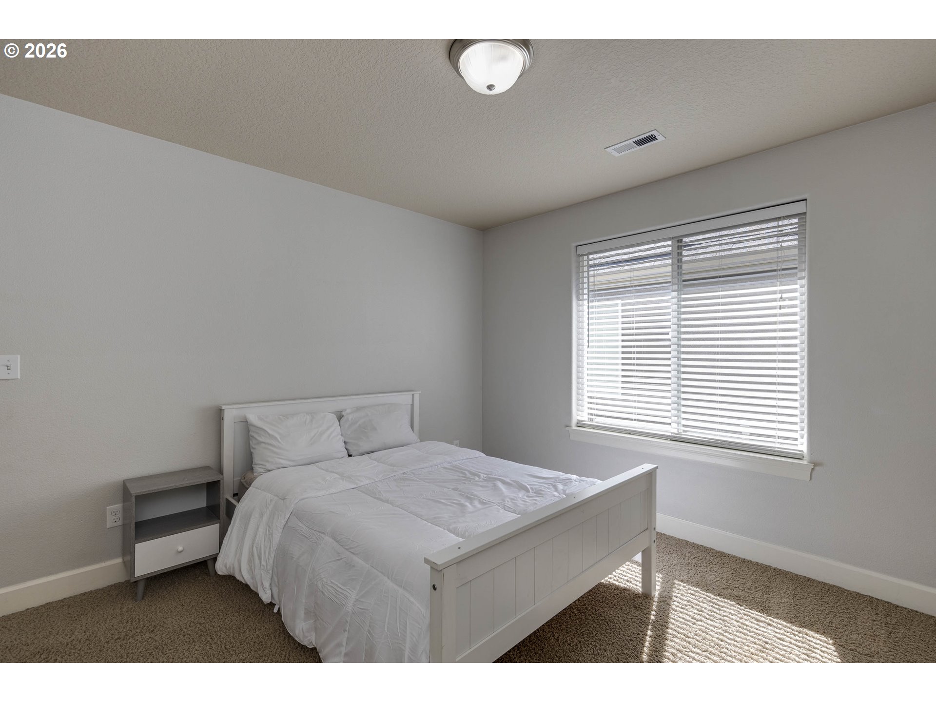 5627 Southwest 186th Place Beaverton, OR 97078 - Photo 14 of 31
