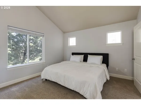 $529,000 | 5627 Southwest 186th Place, Beaverton, OR 97078