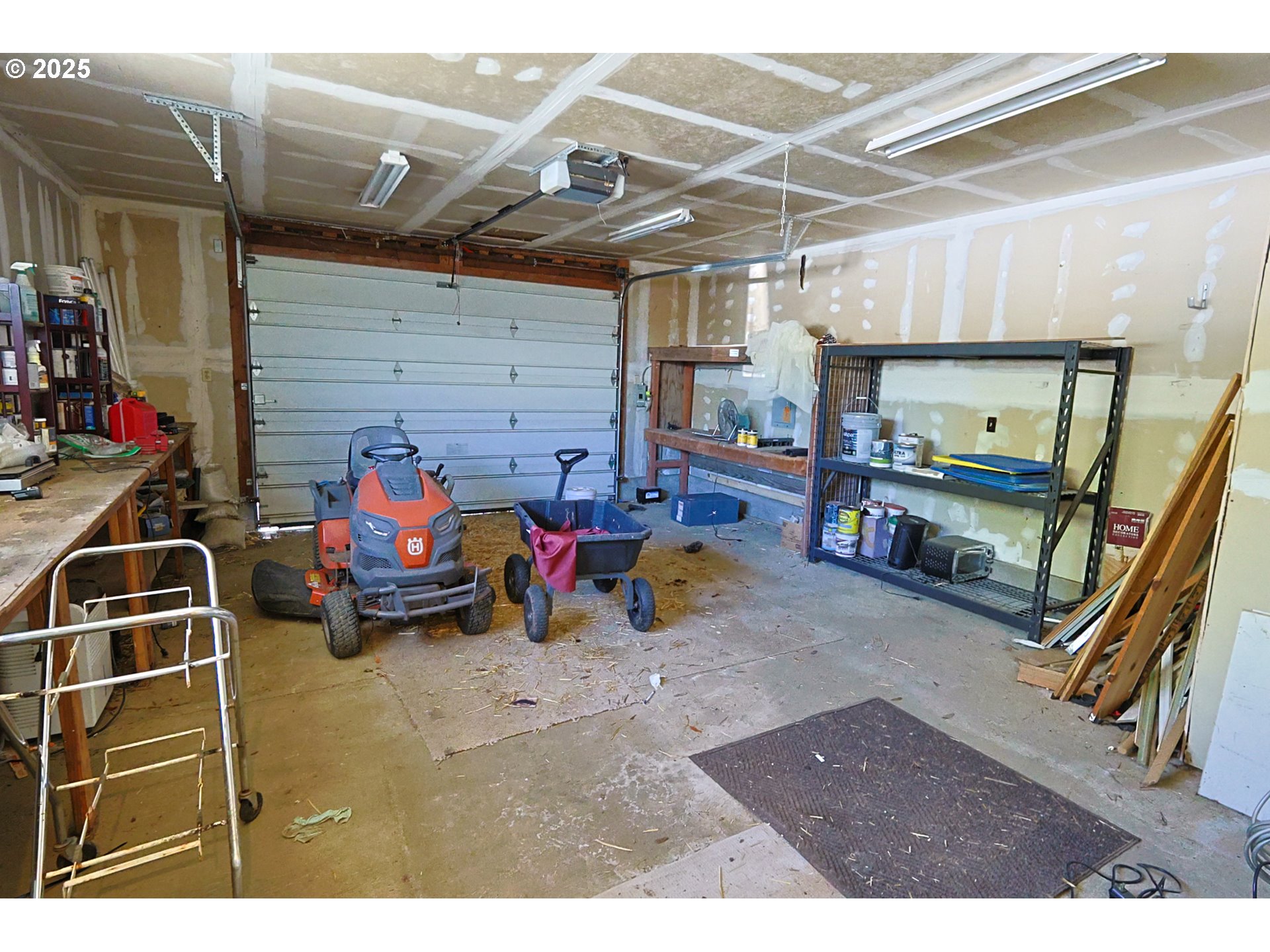 60031 Fairview Road Coquille, OR 97423 - Photo 33 of 48 Garage