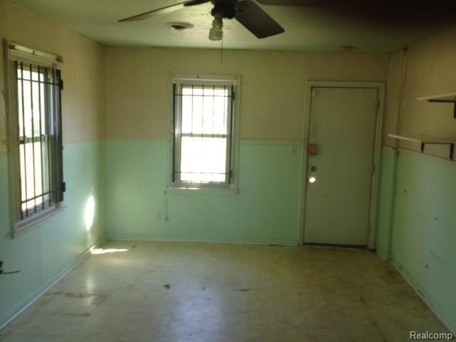4047 Ash Street Inkster, MI 48141 - Photo 3 of 6 4.JPG