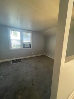 5960 Chalmers Street Detroit, MI 48213 - Photo 2 of 18 UPPER UNIT