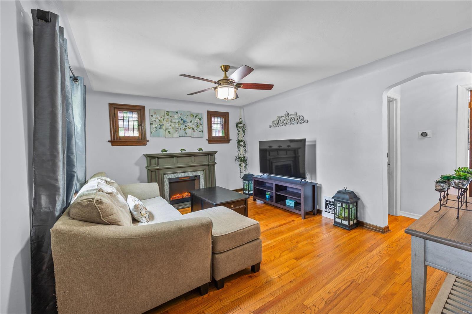728 Reed Avenue St. Louis, MO 63125 - Photo 4 of 29 Gallery Image 4