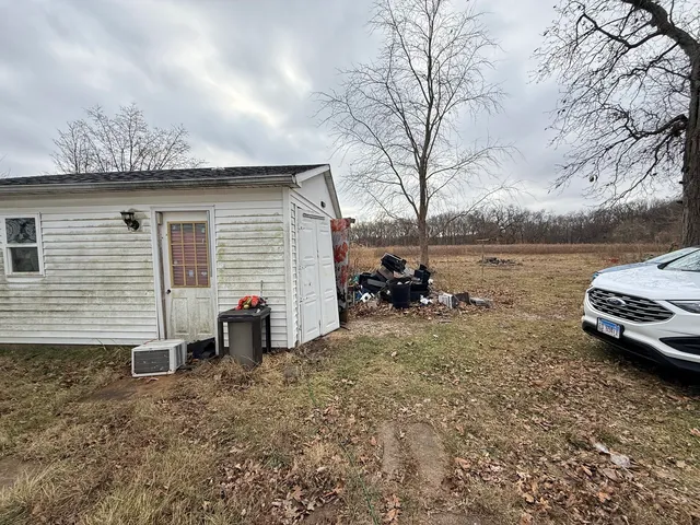 $35,000 | 6939 Highway 108, Carlinville, IL 62626