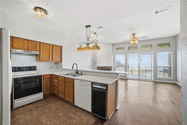 $250,000 | 275 Henry M Chandler Drive, Rockwall, TX 75032