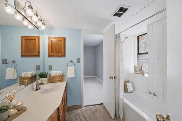 $250,000 | 275 Henry M Chandler Drive, Rockwall, TX 75032