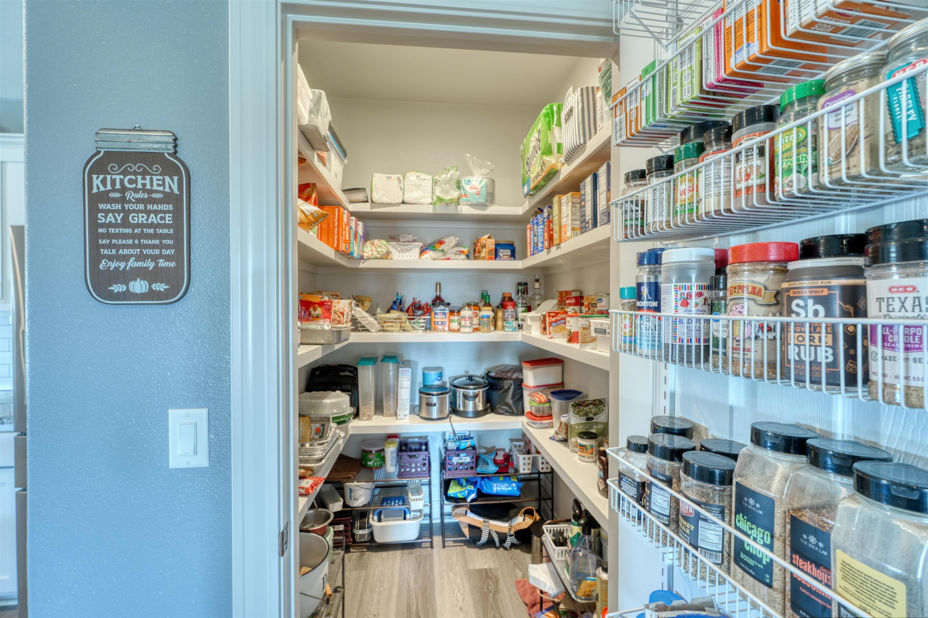 202 Rio Llano Drive West Llano, TX 78643 - Photo 9 of 29