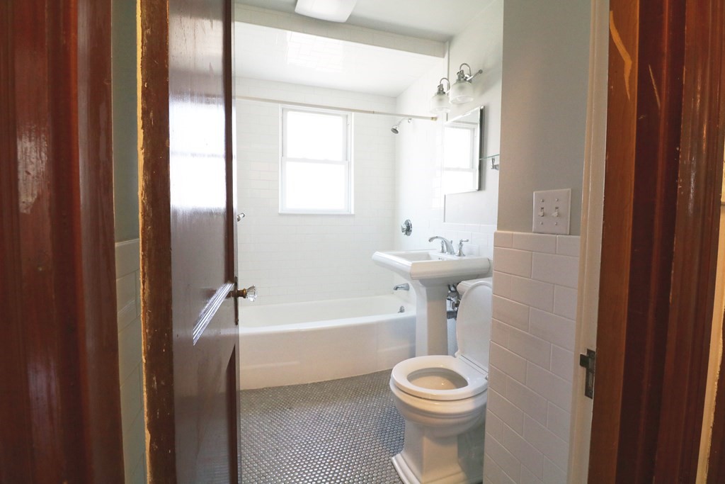 24 Flett Road, Unit 2 Belmont, MA 02478 - Photo 15 of 30 Gallery Image 15