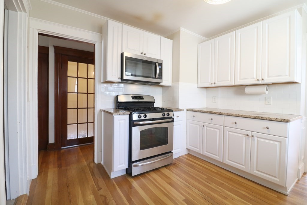 24 Flett Road, Unit 2 Belmont, MA 02478 - Photo 2 of 30 Gallery Image 2