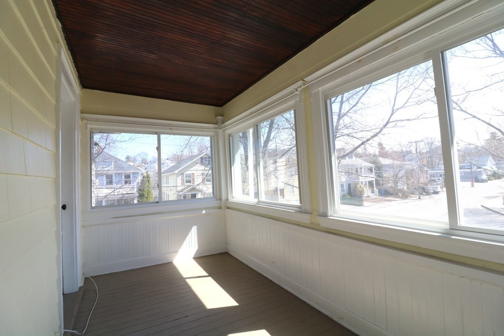 24 Flett Road, Unit 2 Belmont, MA 02478 - Photo 9 of 30 Gallery Image 9
