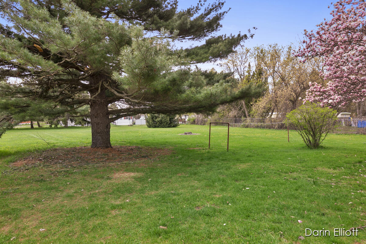 1644 Howard City-Edmore Road Edmore, MI 48829 - Photo 15 of 20 IMG_1014