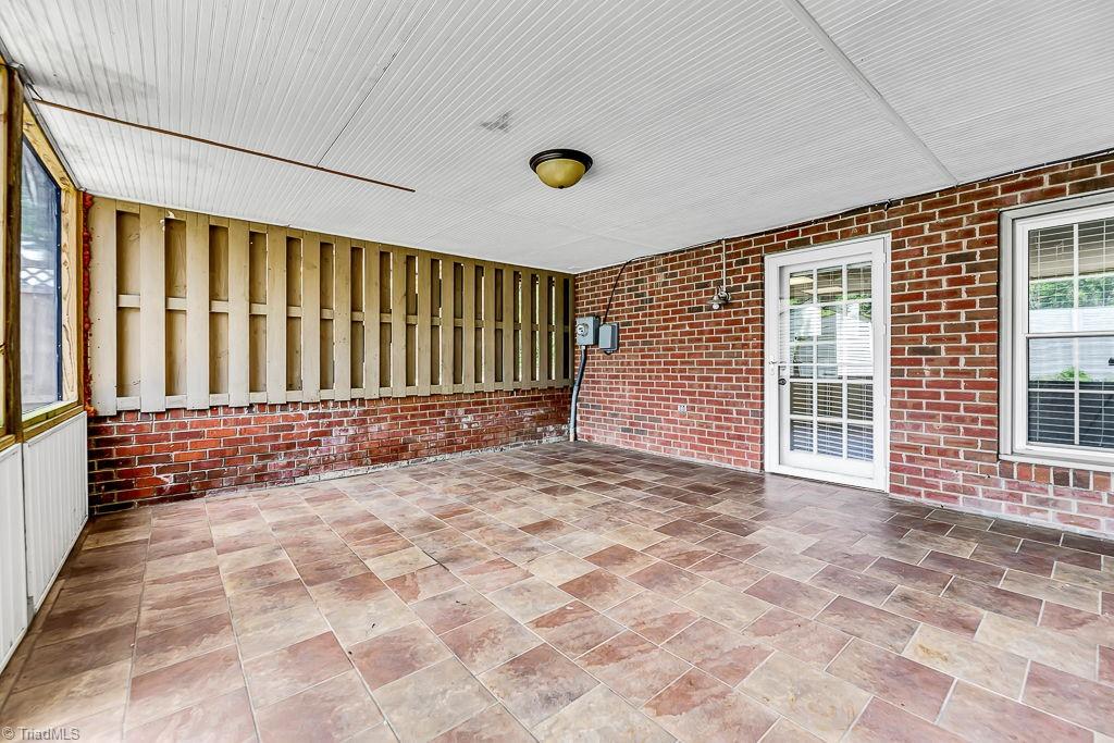 3514 Charing Cross Road Greensboro, NC 27455 - Photo 39 of 47 Gallery Image 39