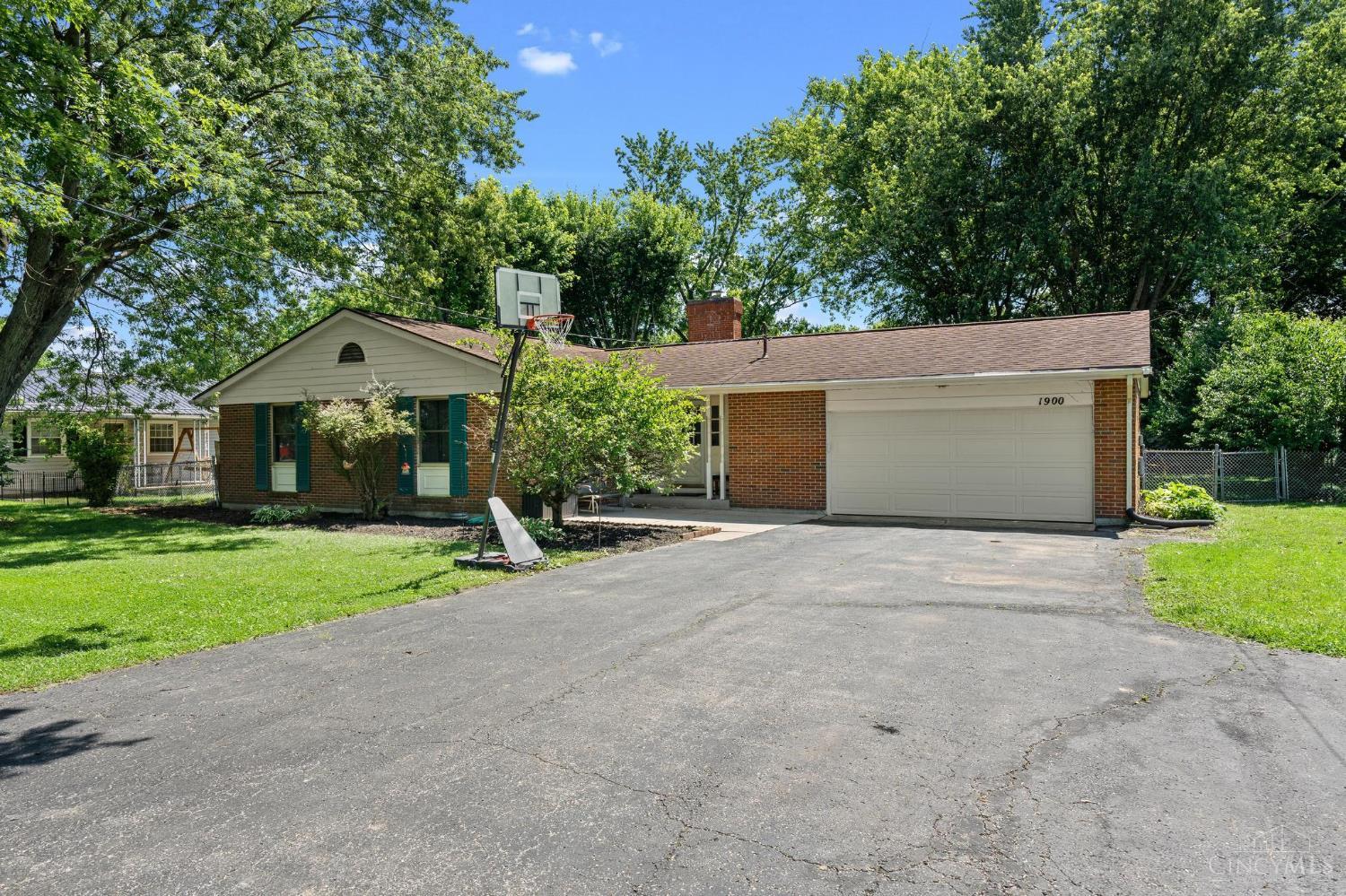 1900 Wayne Road Wilmington, OH 45177 - Photo 2 of 33
