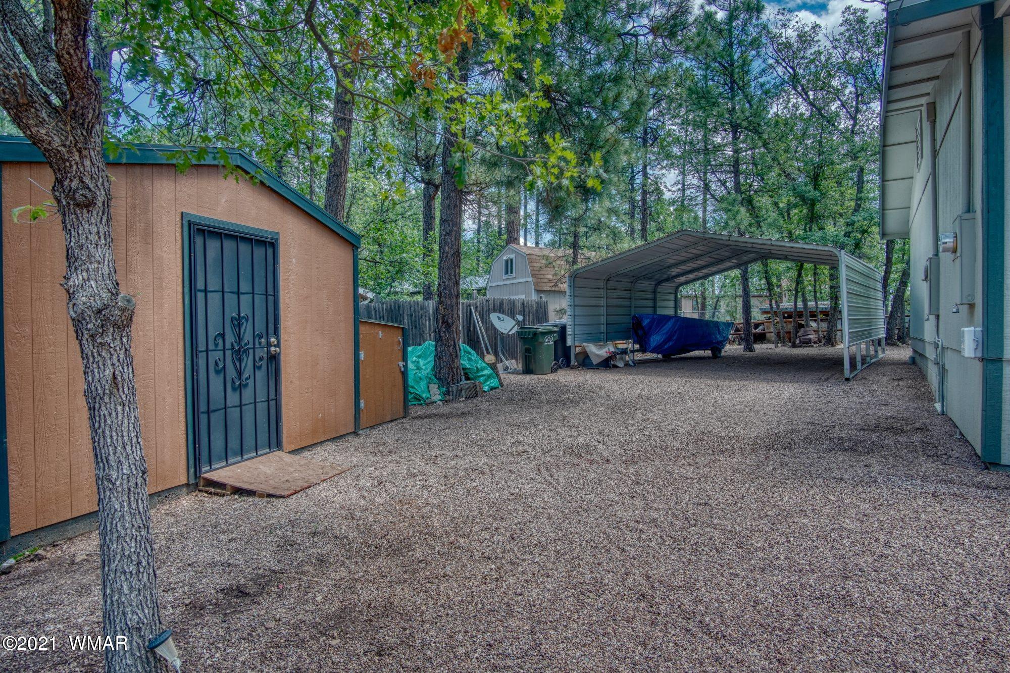 1934 East Rim Road Pinetop, AZ 85935 - Photo 5 of 21 Gallery Image 5