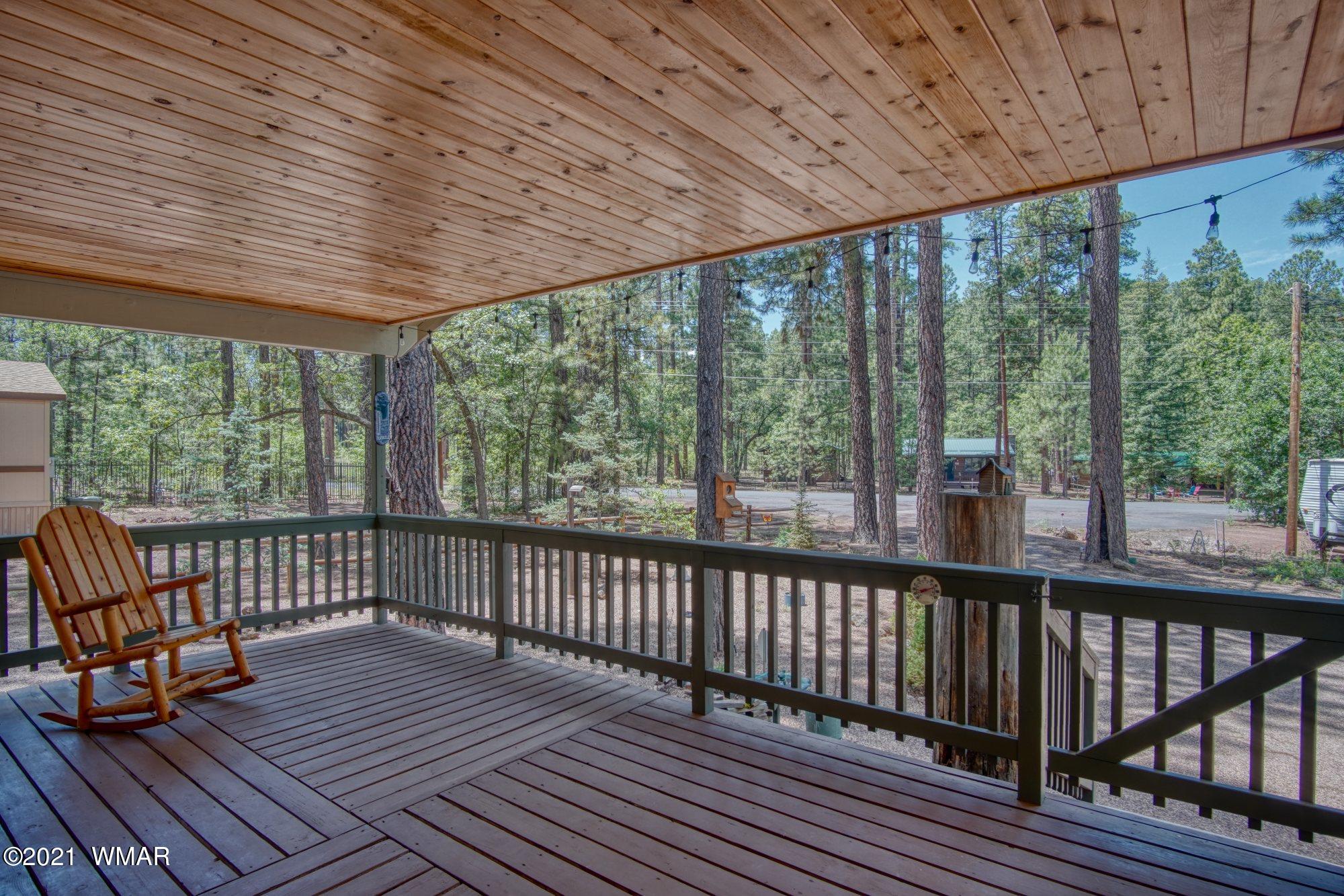 1934 East Rim Road Pinetop, AZ 85935 - Photo 6 of 21 Gallery Image 6