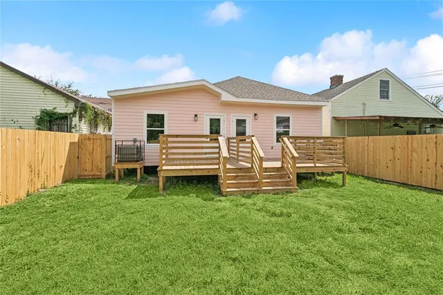 $1,750 | 1612 Leonidas Street, New Orleans, LA 70118