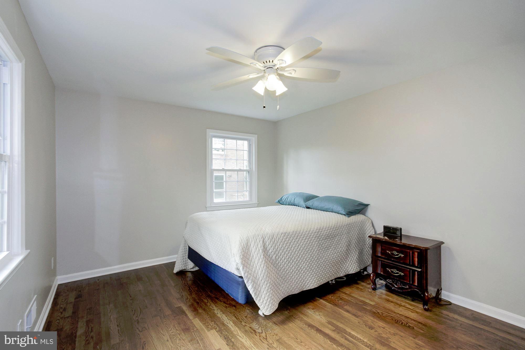 11905 Smoketree Road Potomac, MD 20854 - Photo 20 of 47 Gallery Image 20