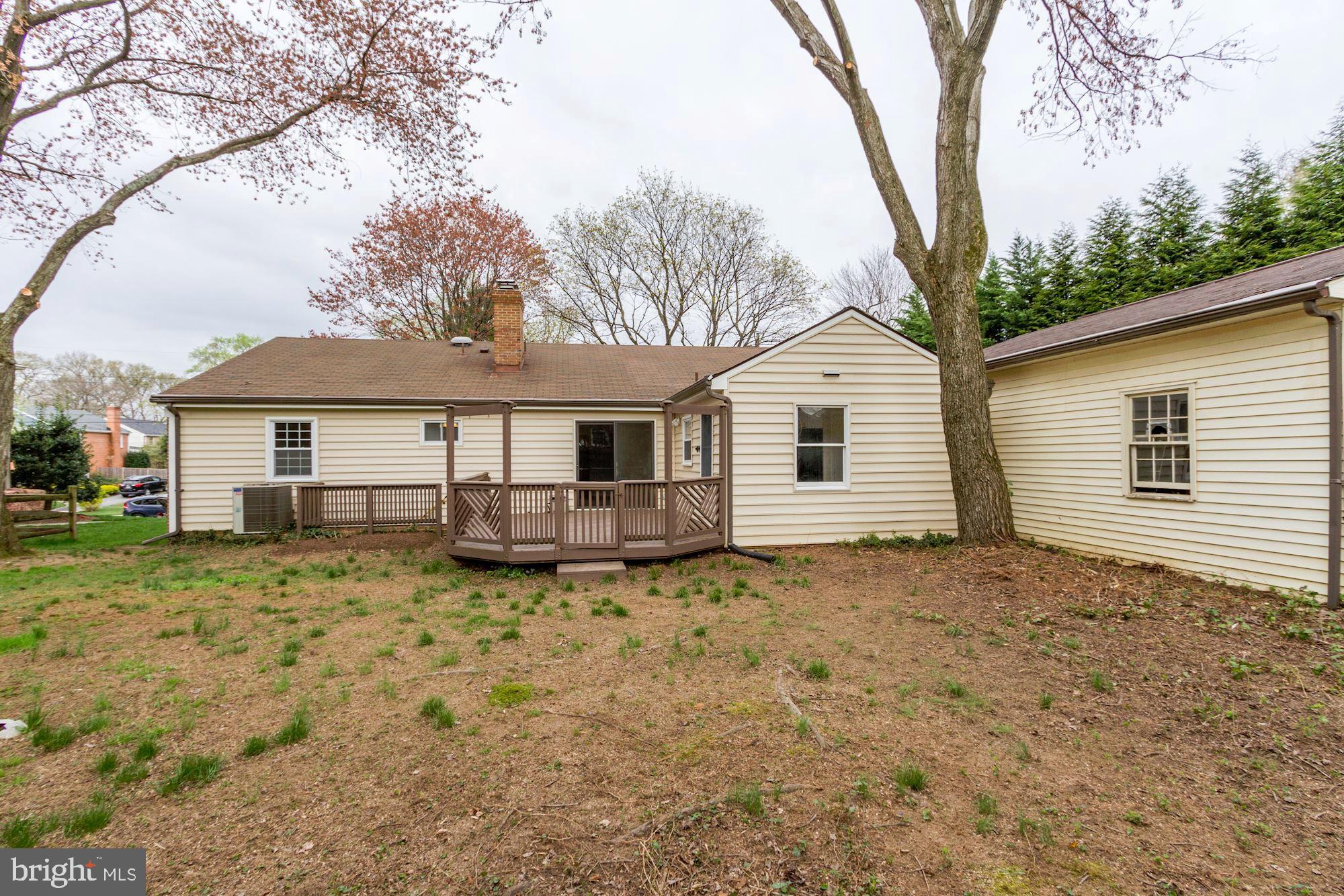 11905 Smoketree Road Potomac, MD 20854 - Photo 44 of 47 Gallery Image 44