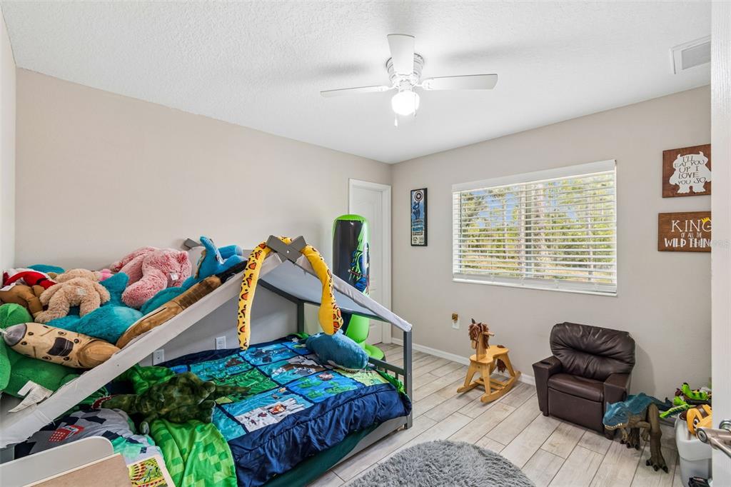 15476 Mulhatton Road Weeki Wachee, FL 34614 - Photo 16 of 26