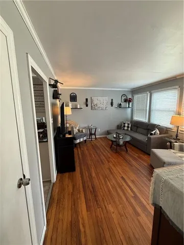 a view of a living room