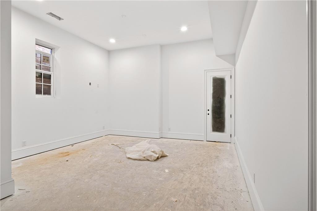 1445 West Wesley Road Northwest Atlanta, GA 30327 - Photo 33 of 39