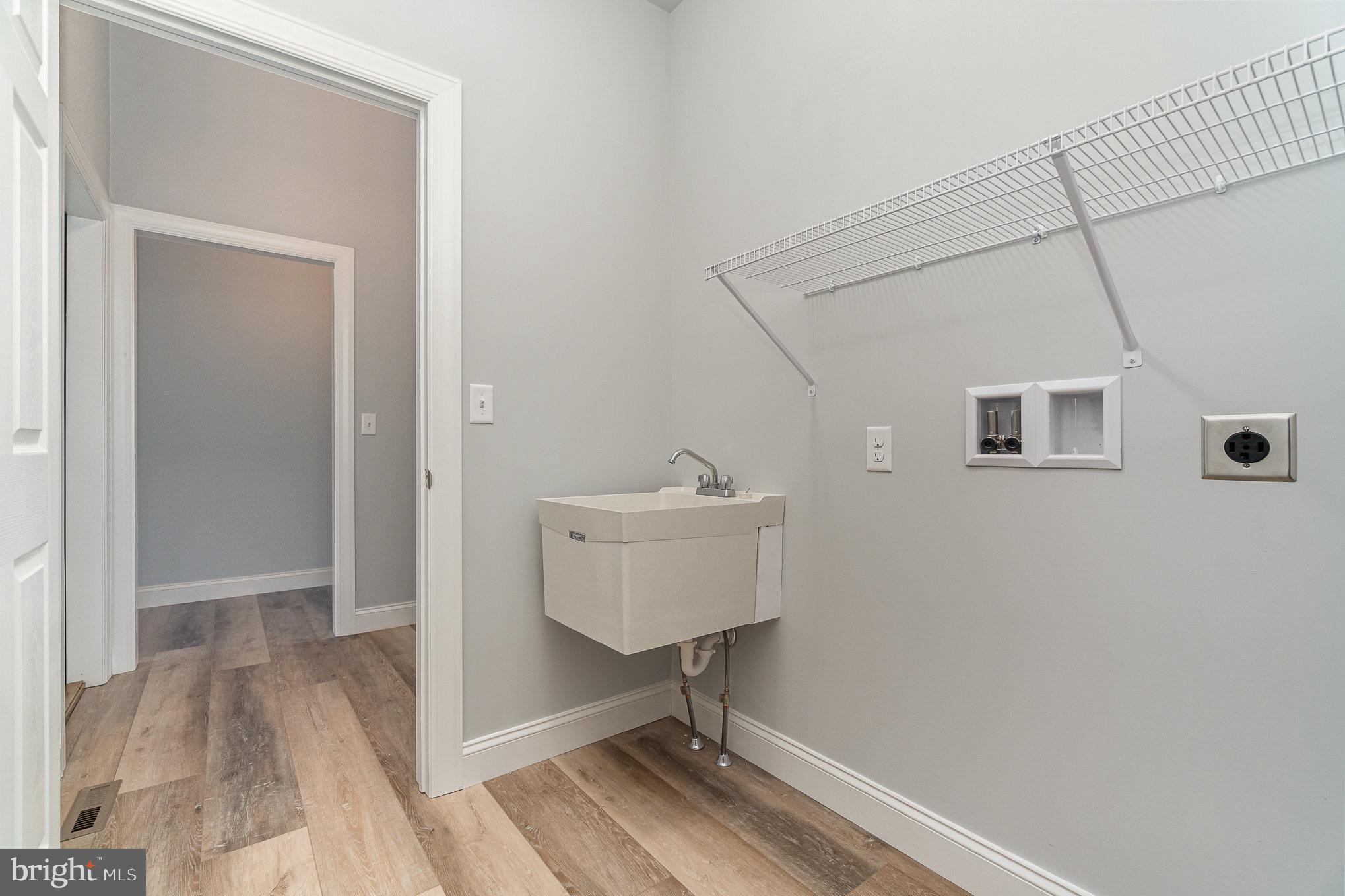 122 Newville Road Elizabethtown, PA 17022 - Photo 15 of 28 Gallery Image 15