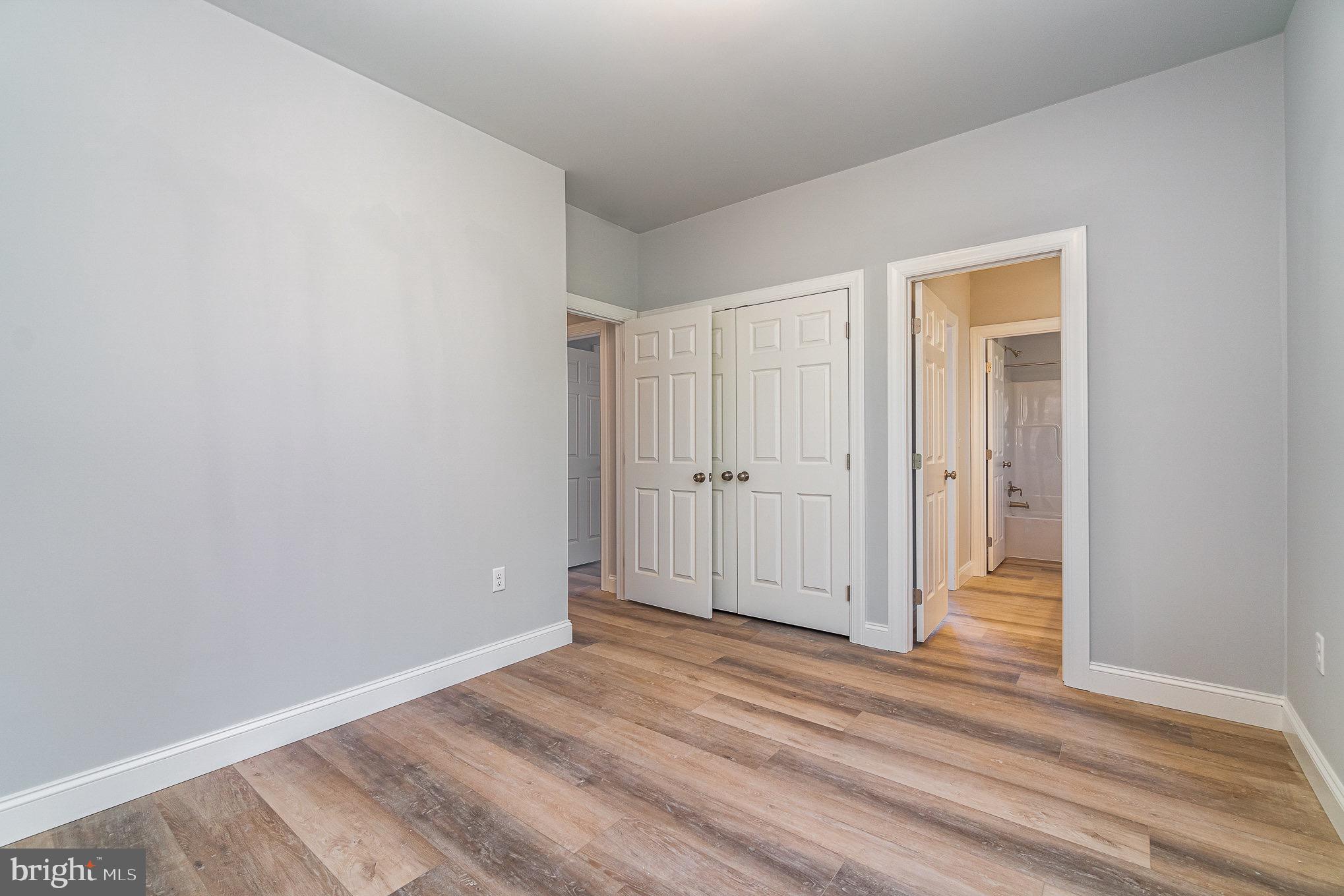 122 Newville Road Elizabethtown, PA 17022 - Photo 17 of 28 Gallery Image 17