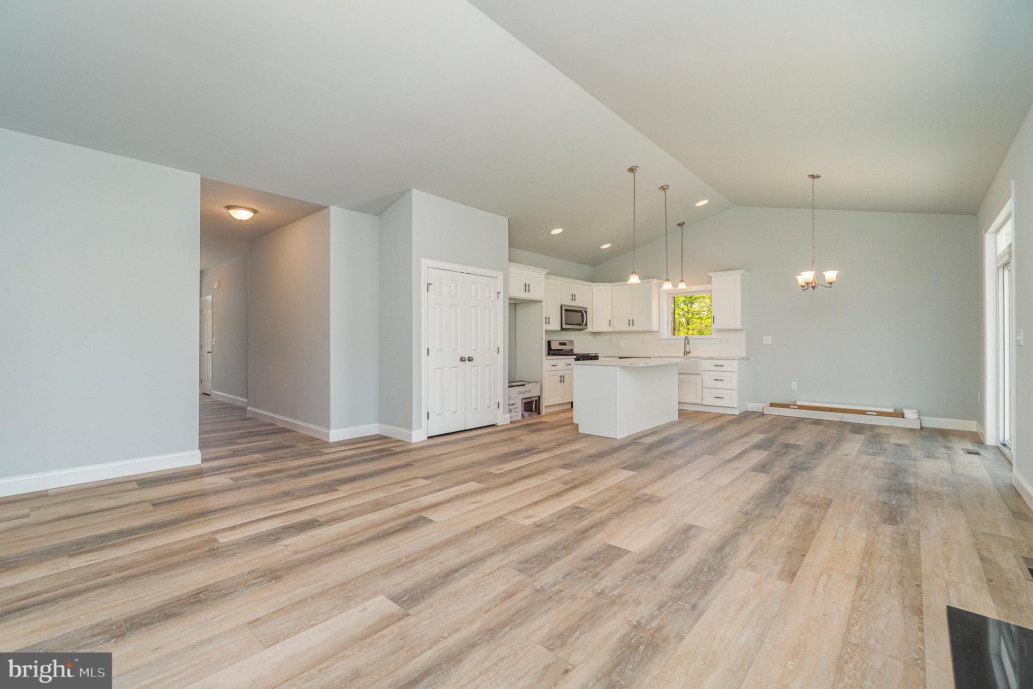 122 Newville Road Elizabethtown, PA 17022 - Photo 24 of 28 Gallery Image 24