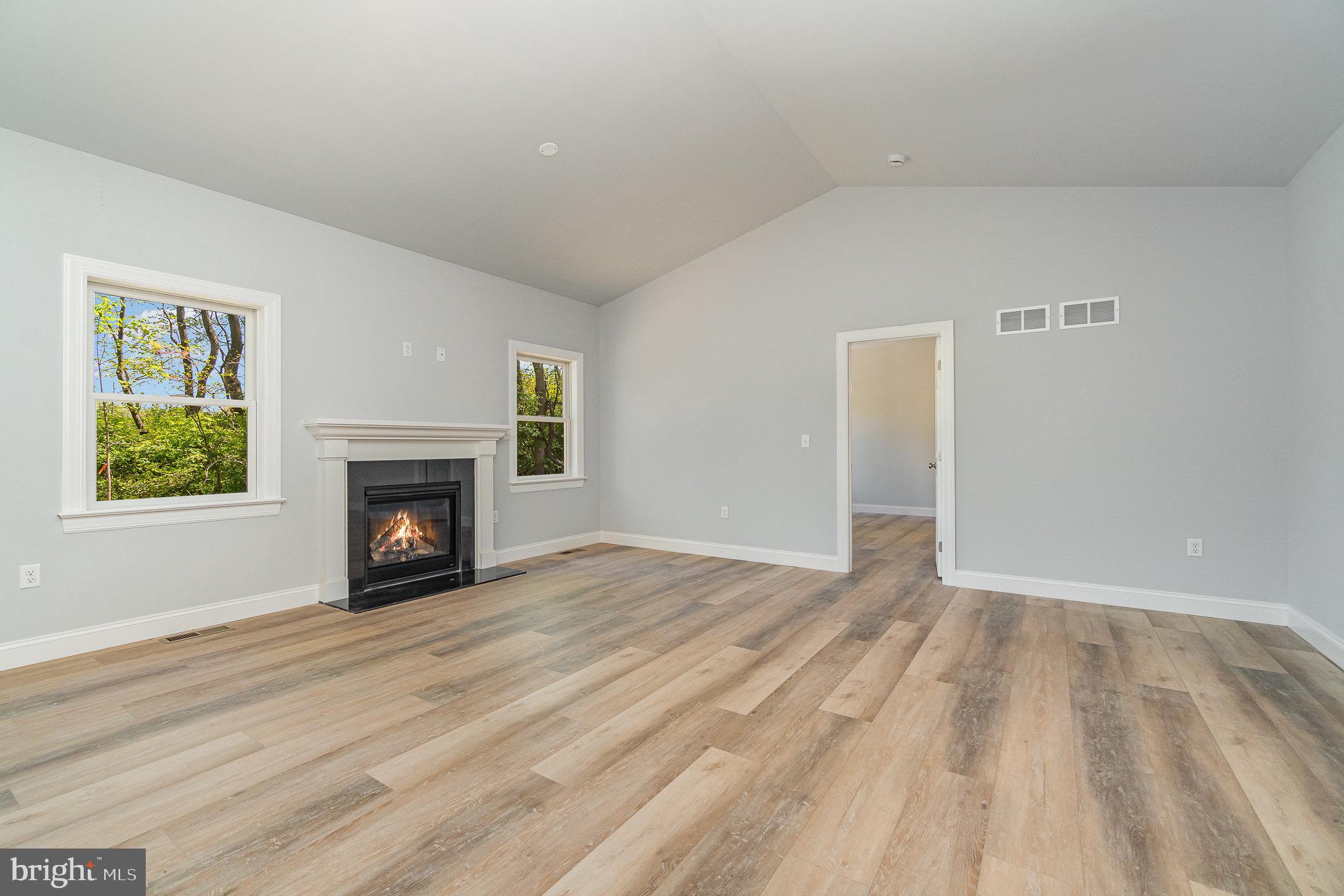 122 Newville Road Elizabethtown, PA 17022 - Photo 8 of 28 Gallery Image 8