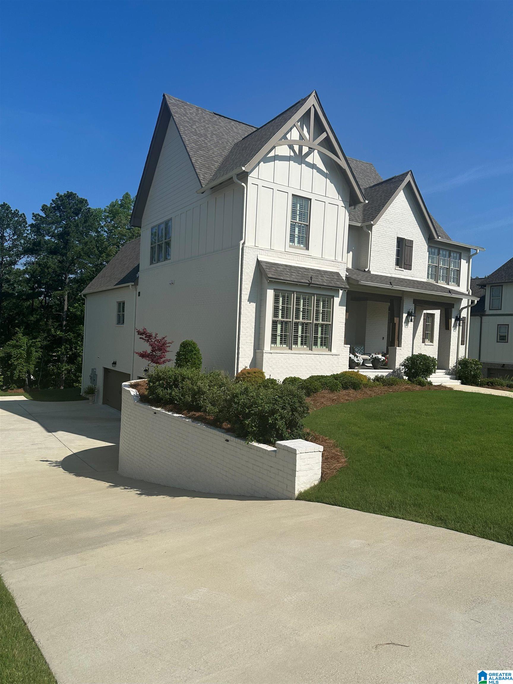 1924 Blackridge Road Birmingham, AL 35244 - Photo 2 of 63